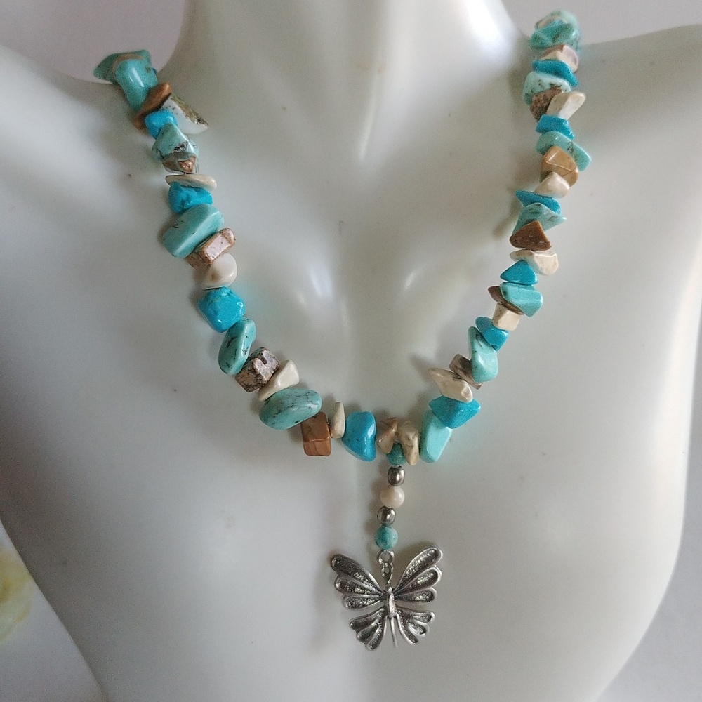BLUE GENUINE TURQUOISE NUGGETS BUTTERFLY CHARM PENDANT NECKLACE 19" LONG.
